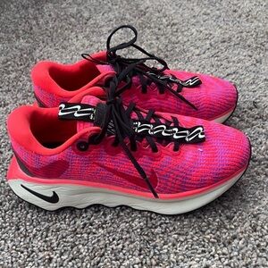 Nike Women's Neon Coral/Black Running Shoes